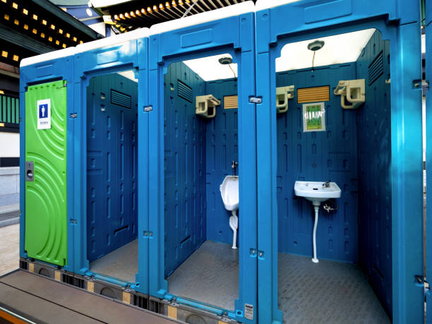 Portable Toilet Options We Offer in Strathmore, NJ